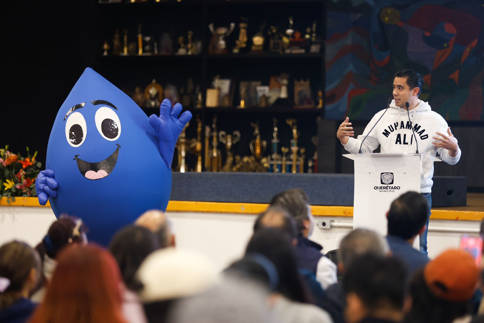 Imagen de Participa Felifer Macías en el saneamiento del Río Querétaro 11