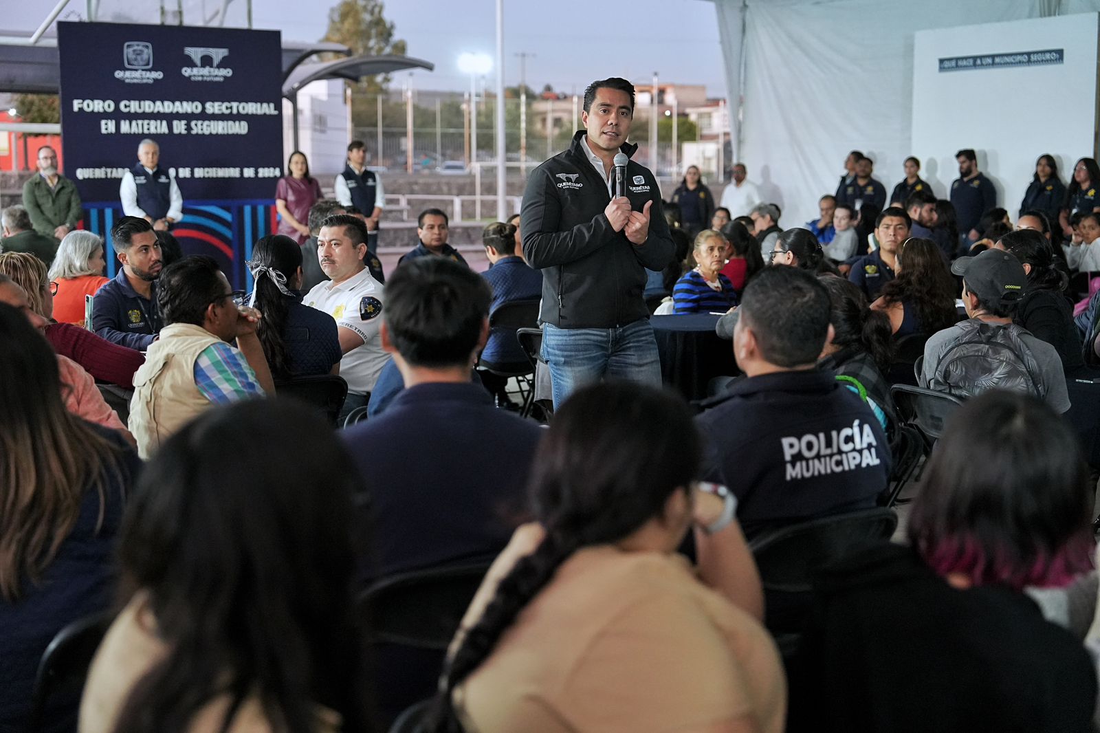 Imagen de Felifer Macías celebra la posada de FECOPSE 18