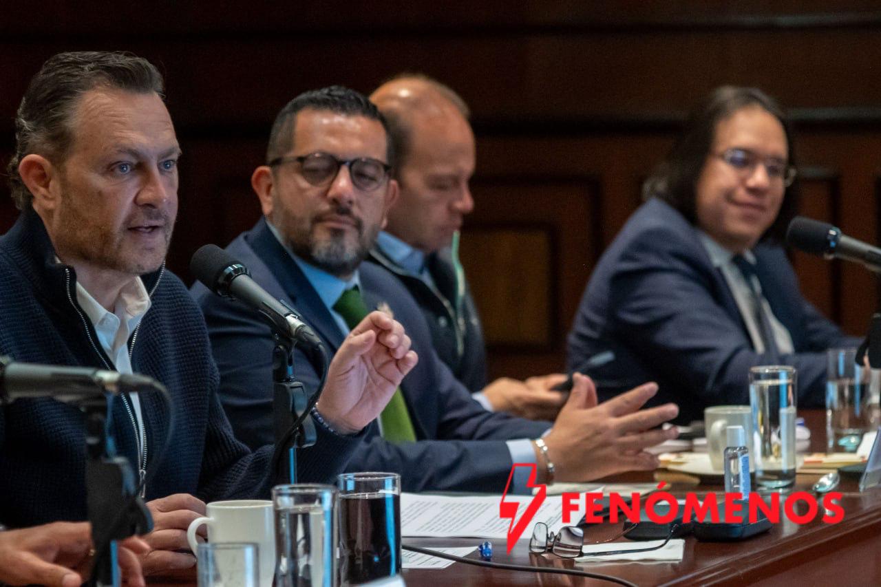Reafirma Felifer Macías el compromiso con la paz en Querétaro Reafirma Felifer Macías el compromiso con la paz en Querétaro