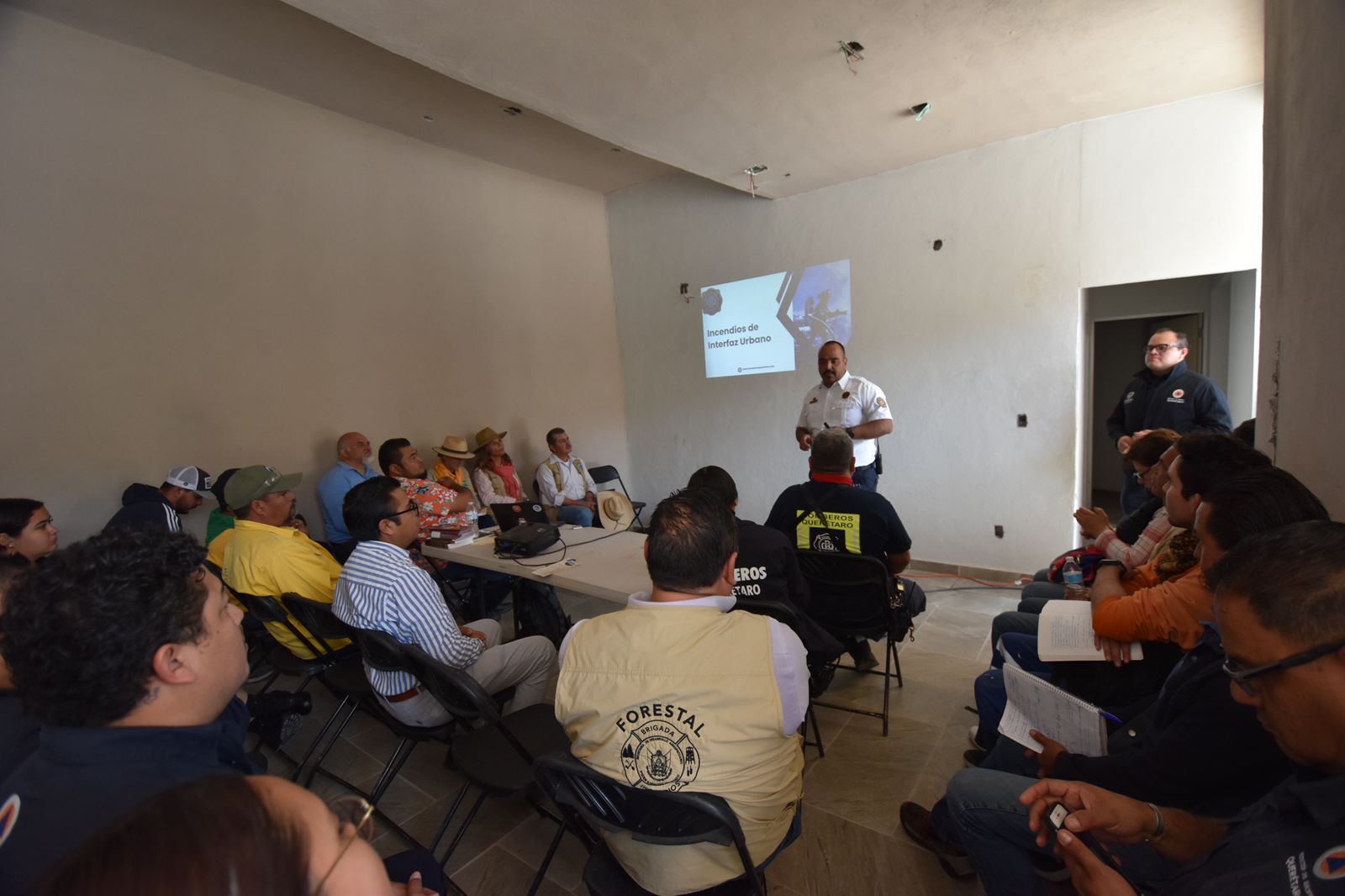 Imagen de Encabeza la Secretaría del Medio Ambiente curso de capacitación frente a incendios en la Reserva Ecológica “El Tlacuache” 10