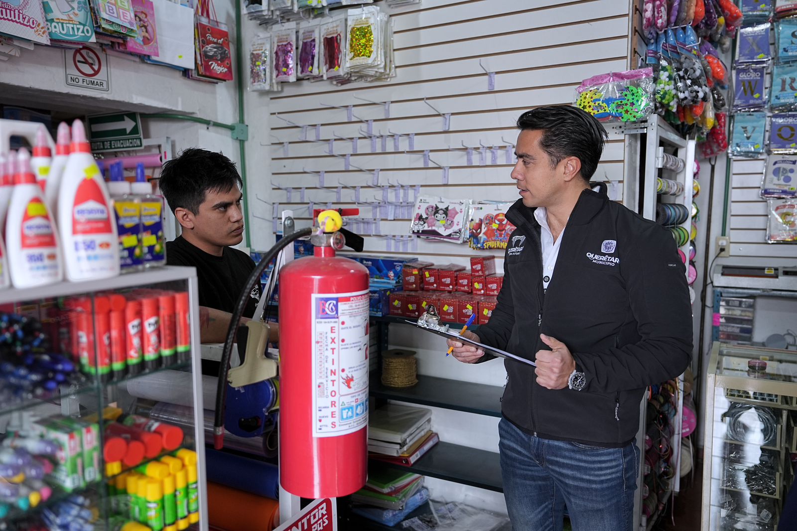 Imagen de Encabeza Felifer Macías mega consulta en el Centro Histórico 3