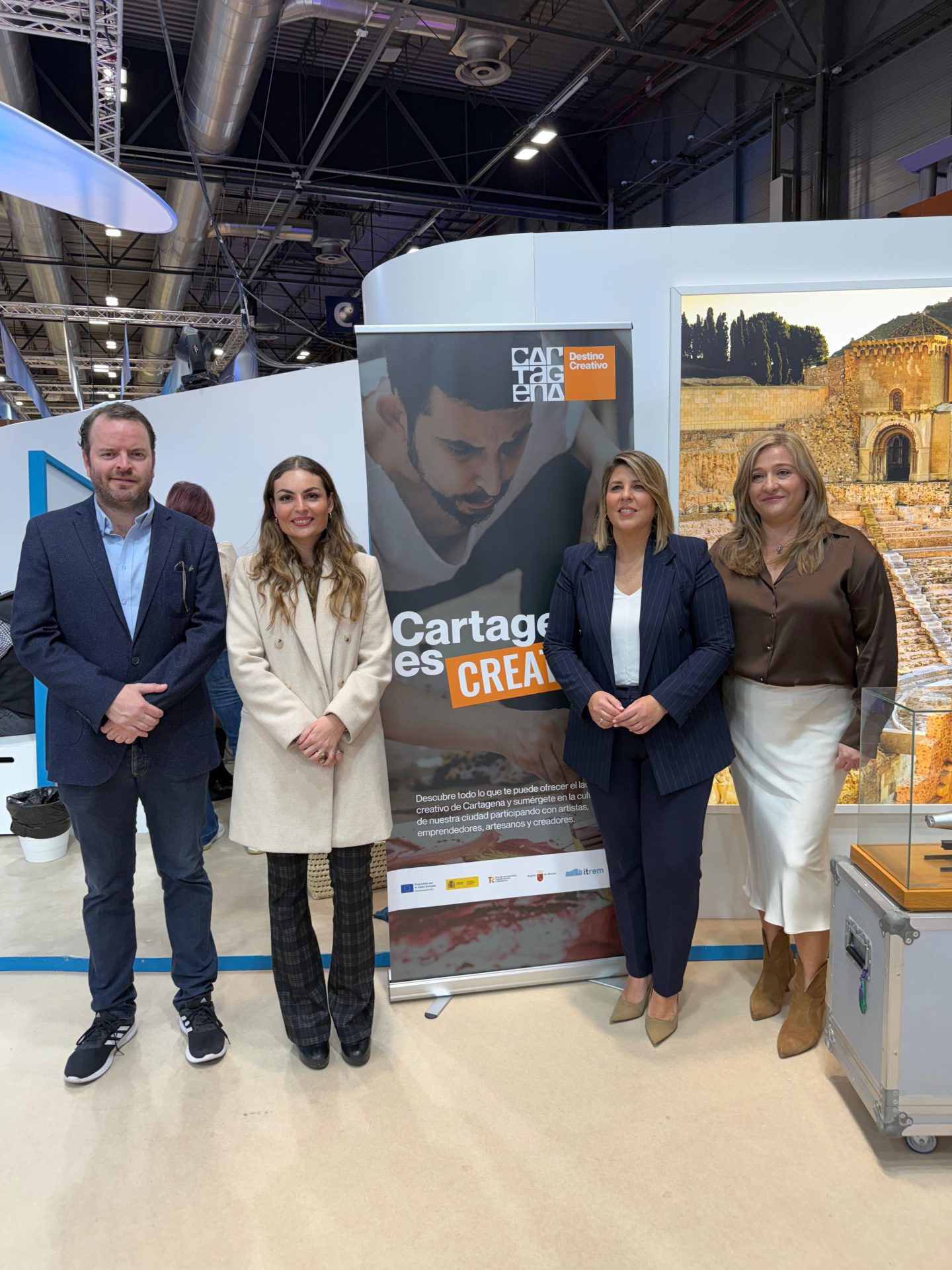 Imagen de Querétaro fortalece lazos comerciales y turísticos en FITUR 15