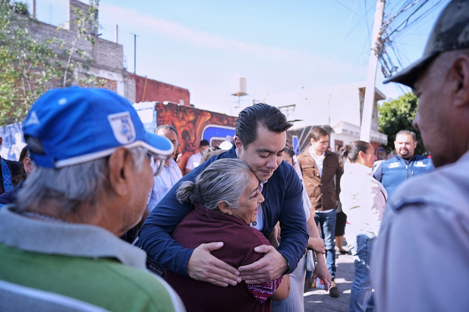 Imagen de Llega Alcalde en Acción a la colonia La Trinidad y El Cerrito 9