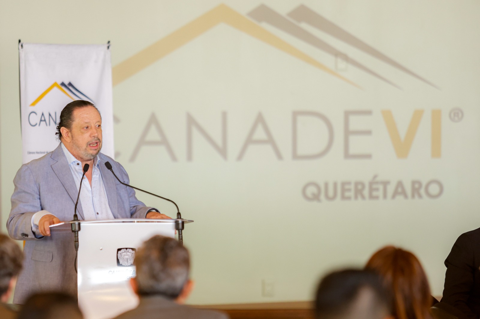Imagen de Sólo trabajando juntos continuaremos con un Querétaro ordenado: Felifer Macías 6