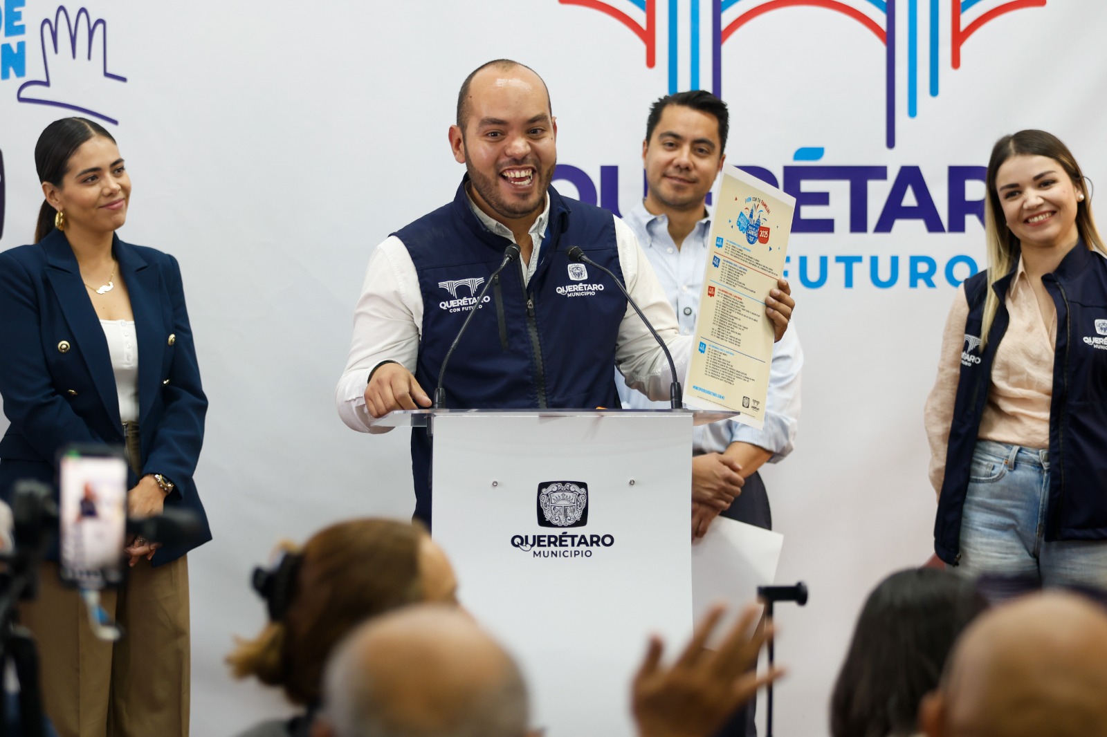 Imagen de Presenta Felifer Macías el Centro de Empoderamiento de la Mujer en Querétaro 3