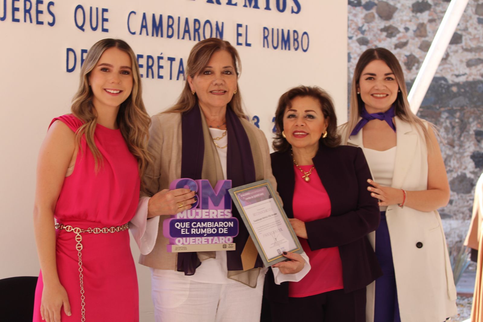 Imagen de Reconoce Municipio de Querétaro a 8 mujeres que cambiaron el rumbo 26