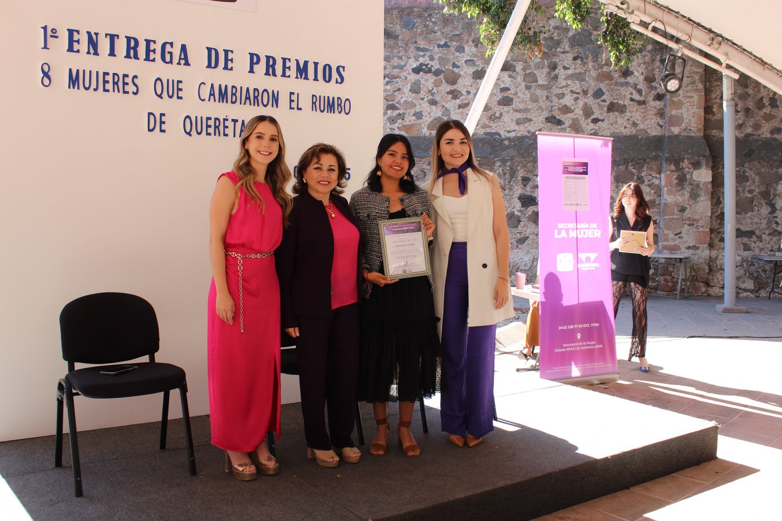 Imagen de Reconoce Municipio de Querétaro a 8 mujeres que cambiaron el rumbo 15