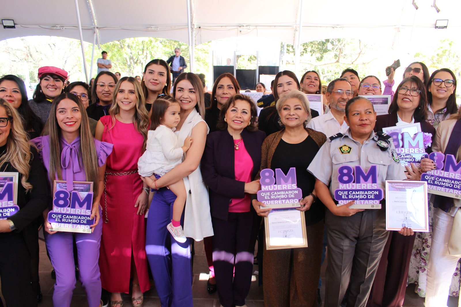 Imagen de Reconoce Municipio de Querétaro a 8 mujeres que cambiaron el rumbo 23