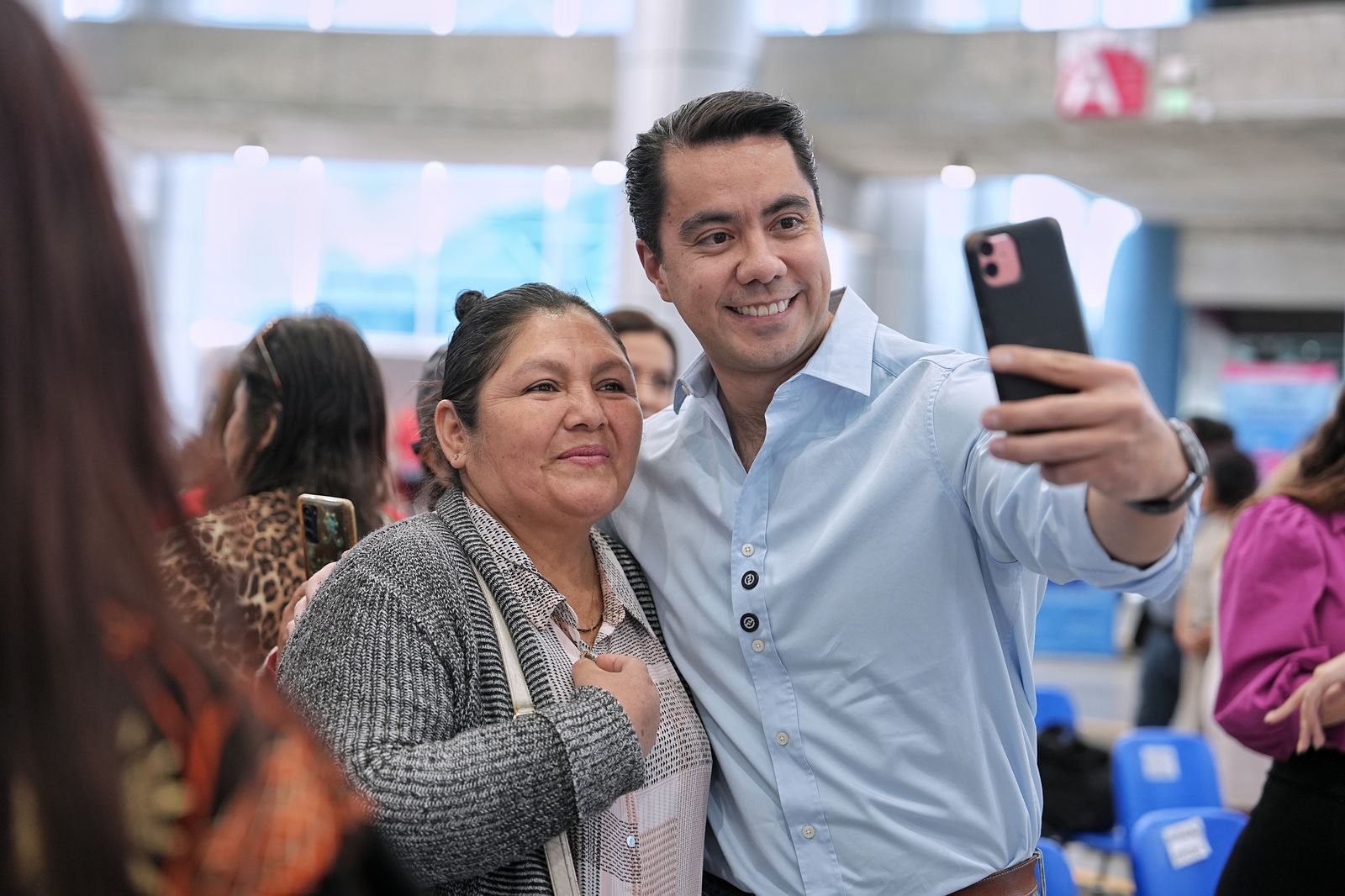 Imagen de Impulsa Felifer Macías la igualdad sustantiva y el empoderamiento femenino en la Feria para Todas 5