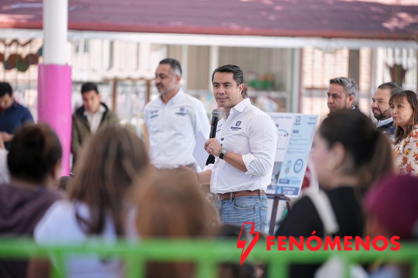 Entrega Felifer Macías arcotecho en el Jardín de Niños Celestino Freinet Entrega Felifer Macías arcotecho en el Jardín de Niños Celestino Freinet