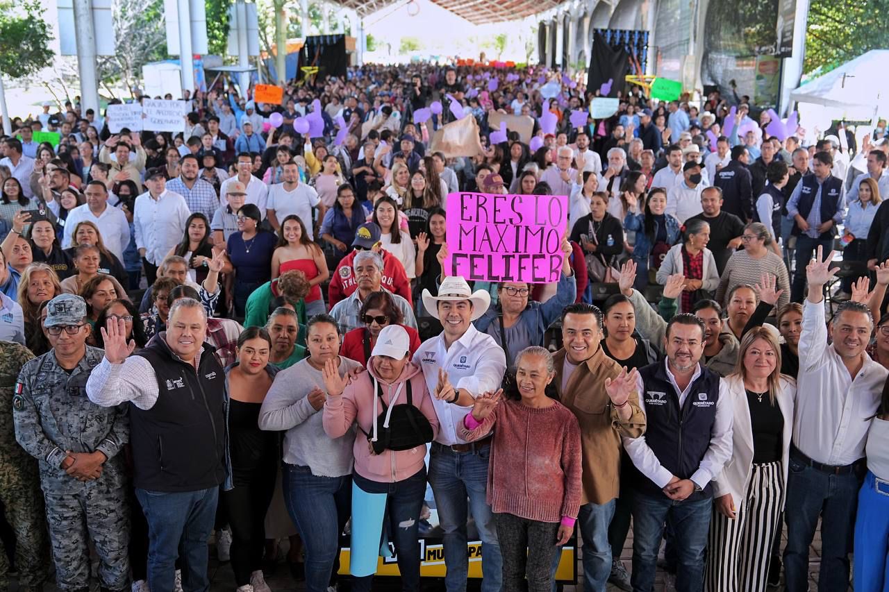 Imagen de Presenta Felifer Transporte Municipal Comunitario en Santa Rosa Jáuregui 23