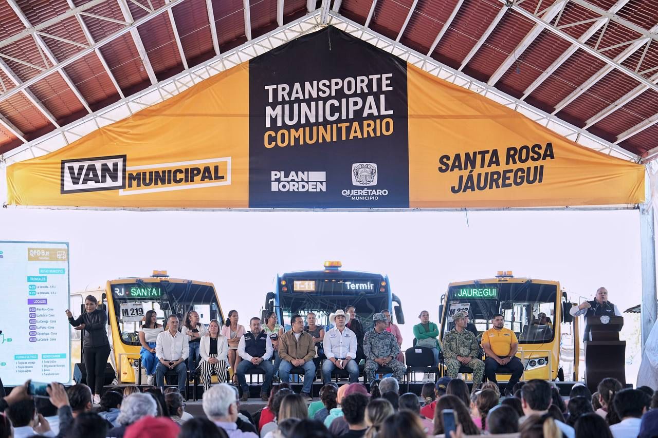 Imagen de Presenta Felifer Transporte Municipal Comunitario en Santa Rosa Jáuregui 24