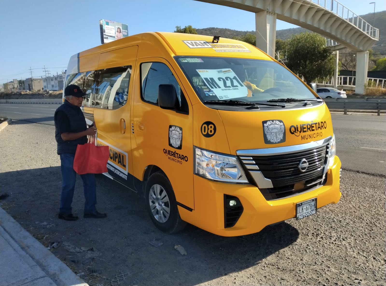 Imagen de Inicia el funcionamiento del Sistema de Transporte Comunitario Gratuito en Santa Rosa Jáuregui 13