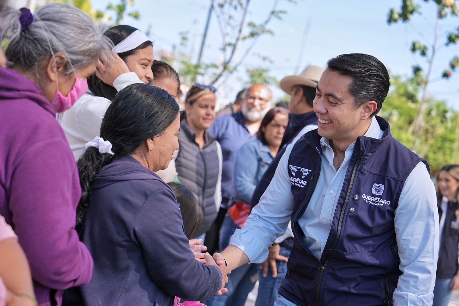 Imagen de Entrega Felifer Macías rehabilitación del Parque La Peña CTM 9