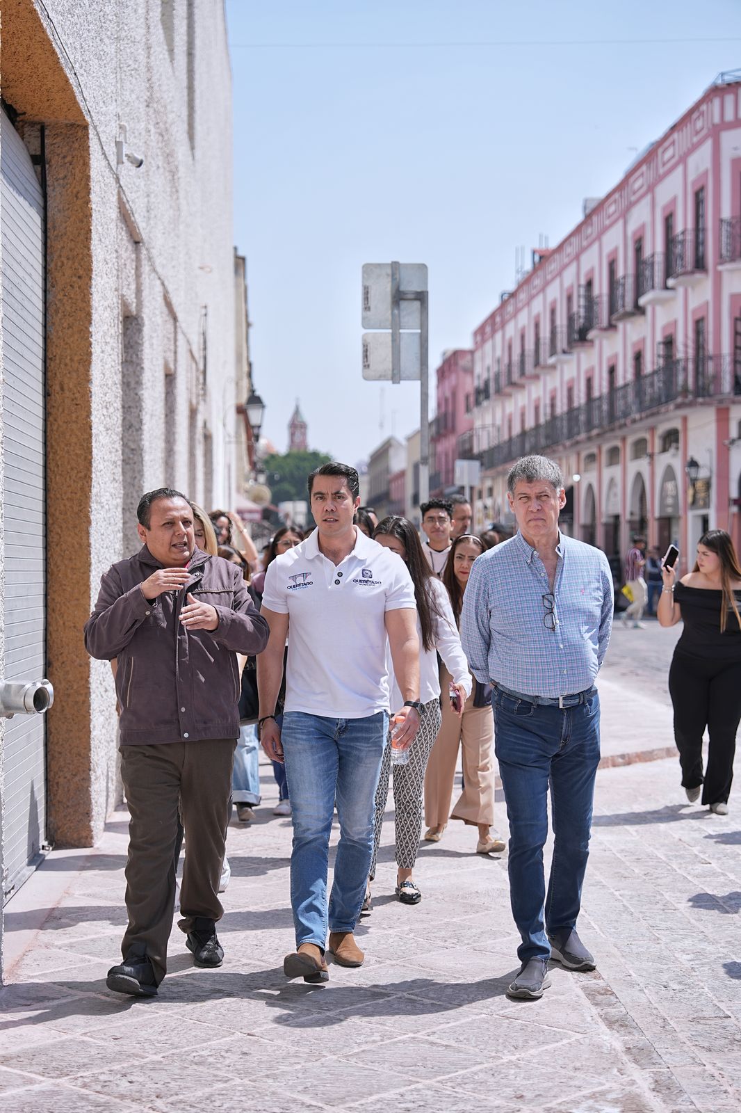 Imagen de Felifer Macías entrega rehabilitación de banquetas en el Centro Histórico para fortalecer la movilidad y la cultura 22