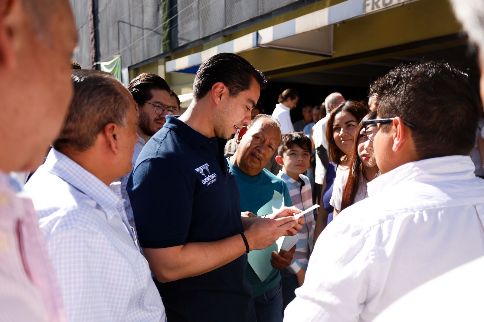 Imagen de Entrega Felifer Macías rehabilitación de la Calle 23 y Avenida 24 en Lomas de Casa Blanca 3