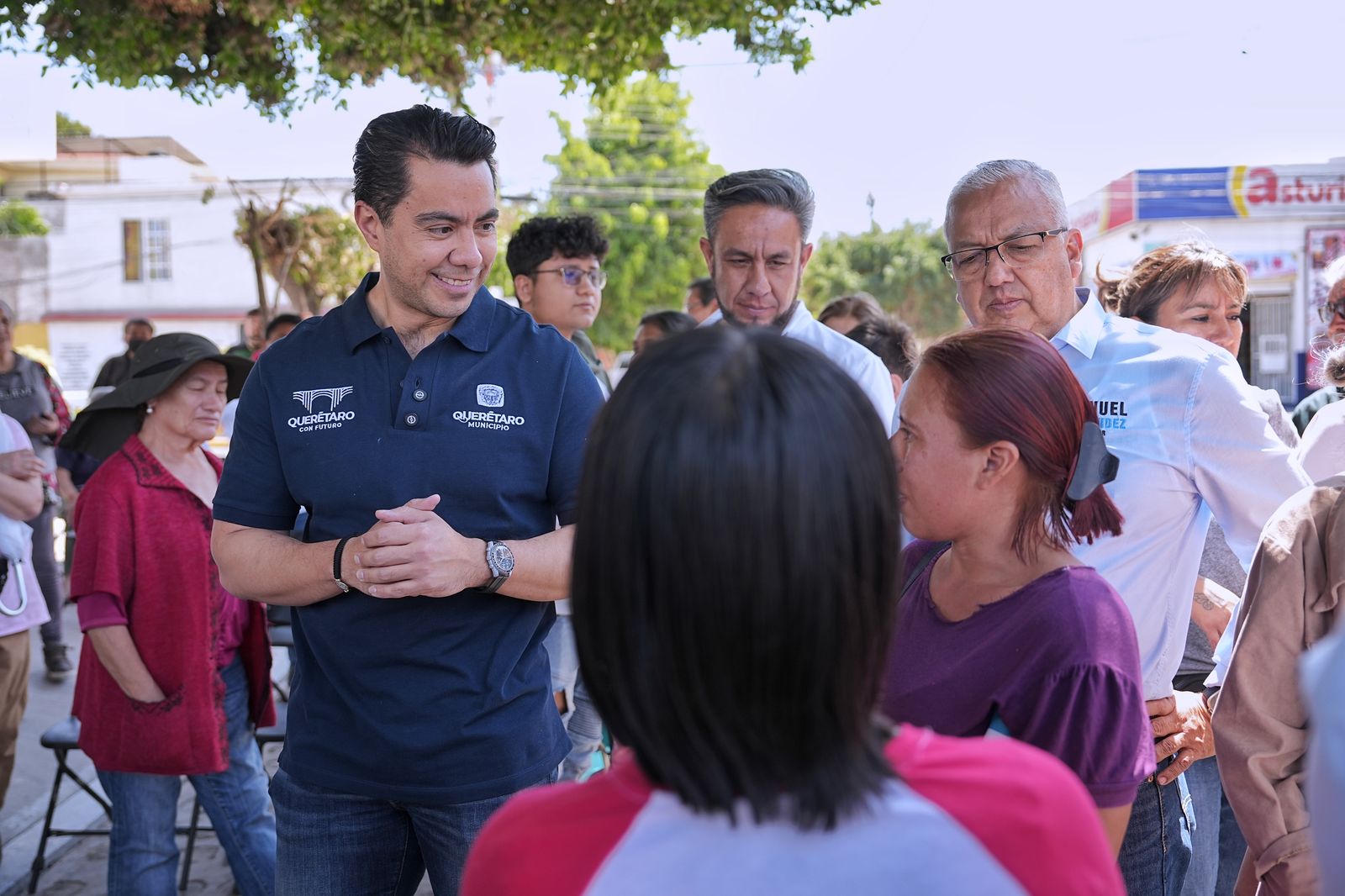 Imagen de Entrega Felifer Macías rehabilitación de la Calle 23 y Avenida 24 en Lomas de Casa Blanca 9