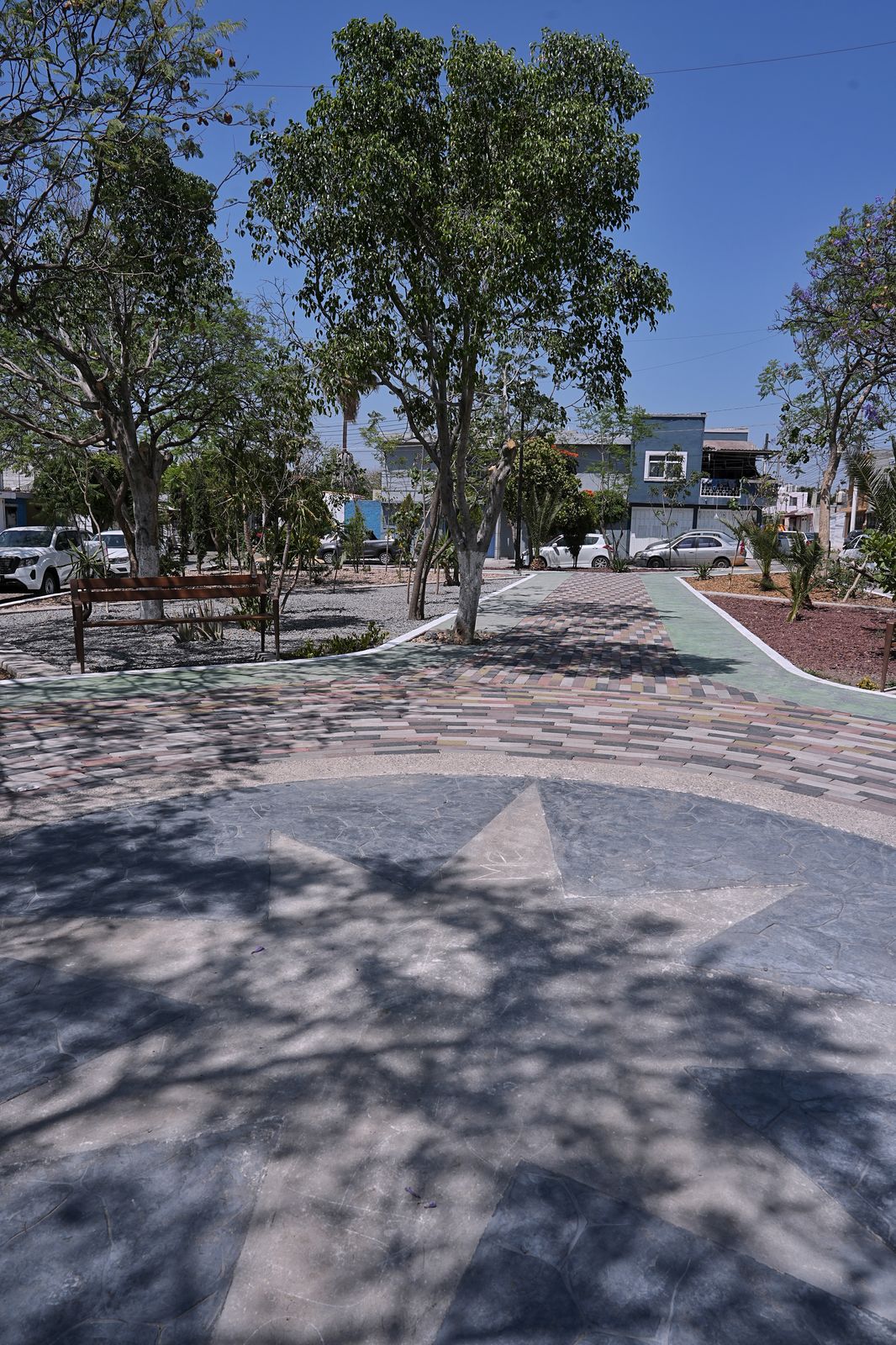 Imagen de Entrega Felifer Macías resultados de Alcalde en Acción en la colonia Cerrito Colorado 7