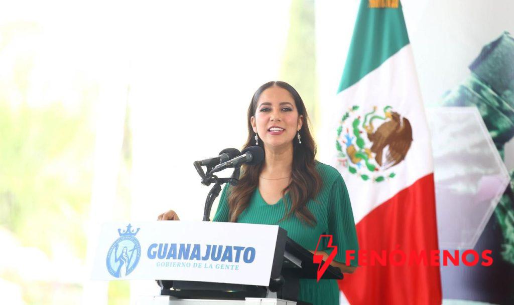 Aquí todas las trincheras suman para la construcción de la Paz: Libia Dennise Aquí todas las trincheras suman para la construcción de la Paz: Libia Dennise