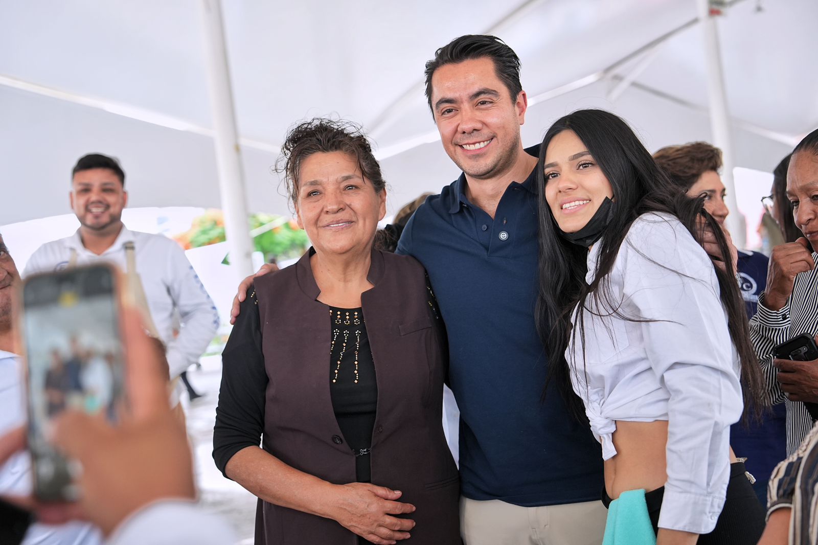 Imagen de Celebra Felifer Macías a las mamás de FECOPSE y anuncia apoyos directos con El Extra 3