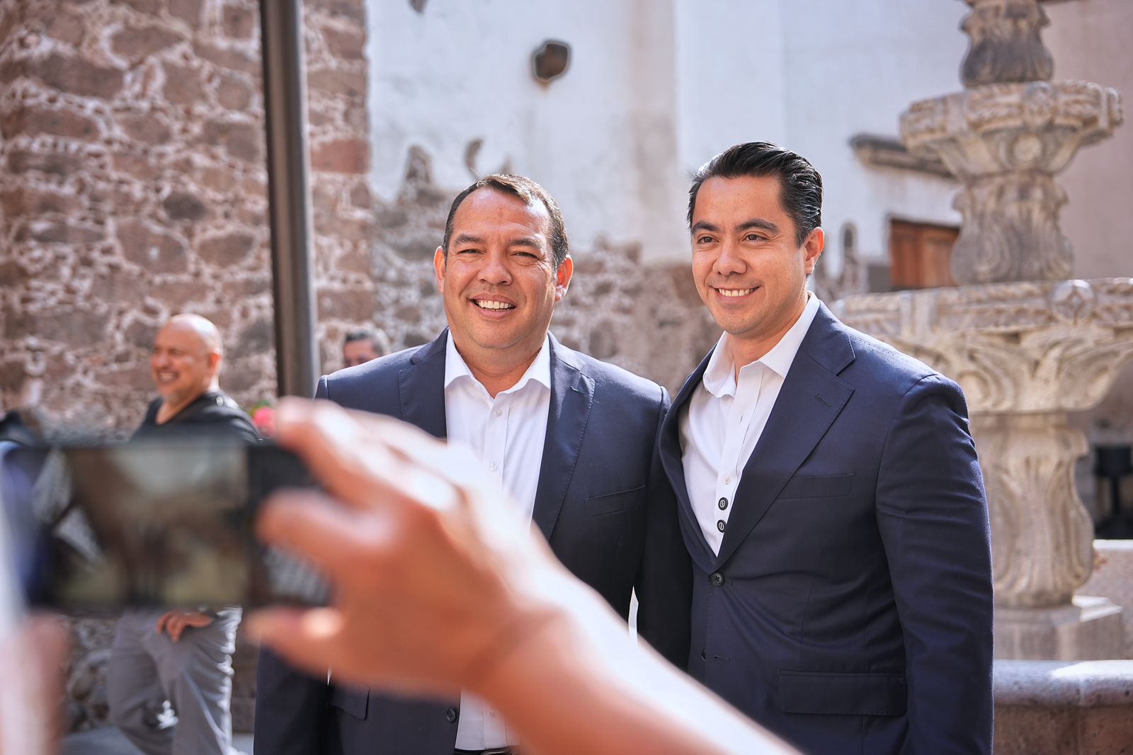 Imagen de Presenta Felifer Macías la Ruta Religiosa Peregrinos de la Esperanza 2