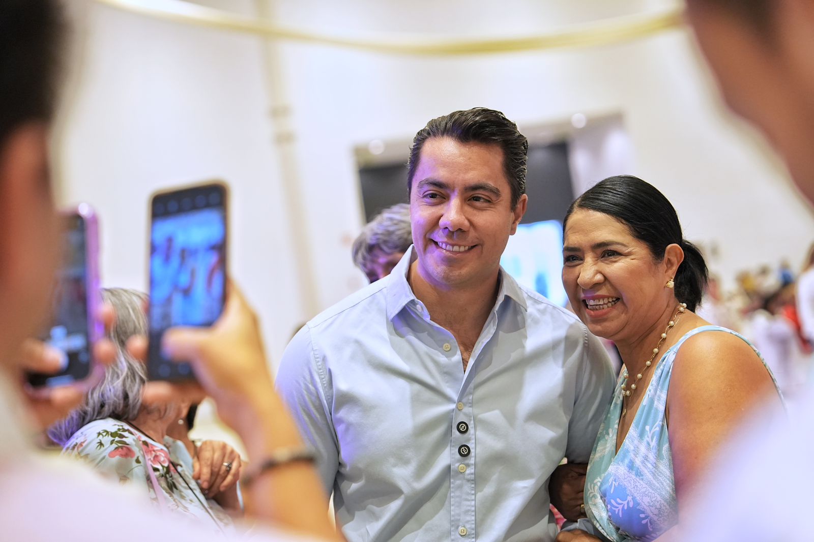 Imagen de Reconoce Felifer Macías a maestras y maestros jubilados que formaron las bases del Querétaro de hoy 15