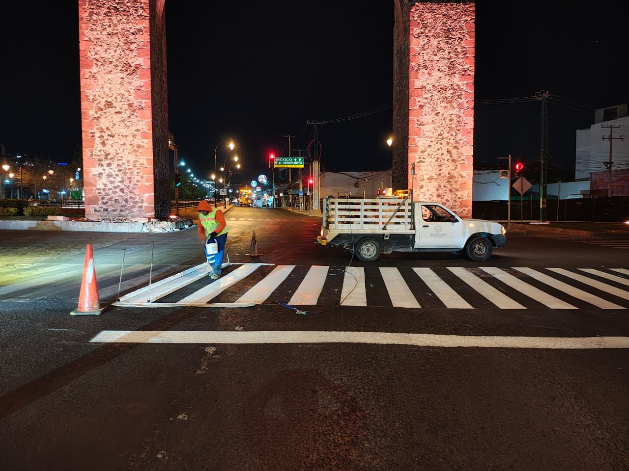 Imagen de Municipio de Querétaro atiende más de mil 800 reportes para mejorar infraestructura vial 17