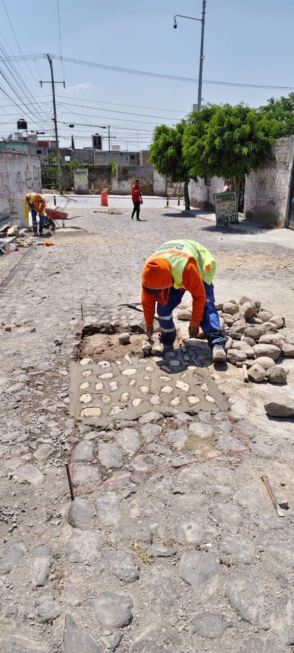 Imagen de Municipio de Querétaro atiende más de mil 800 reportes para mejorar infraestructura vial 19