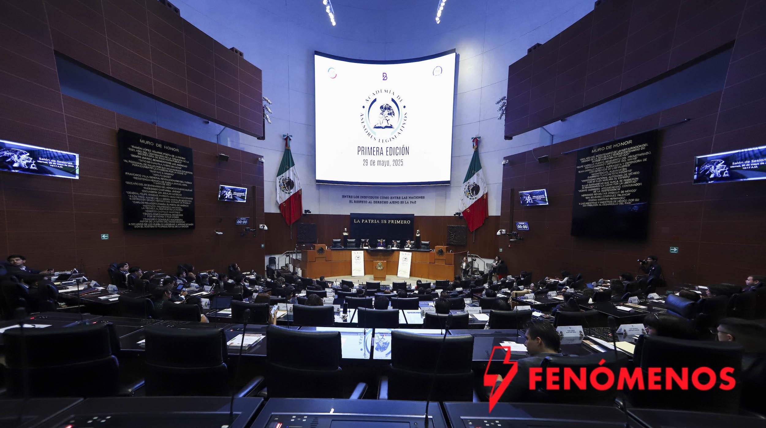 Clausuran en el Senado los trabajos de la “Academia de Asesores Legislativos” Clausuran en el Senado los trabajos de la “Academia de Asesores Legislativos”