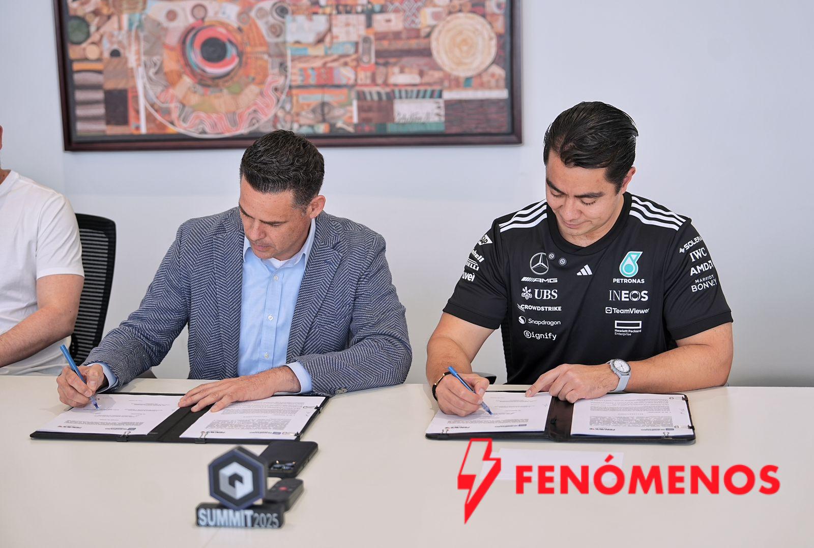 Firma Felifer Macías convenio de colaboración con la Federación Nacional de Videojuegos y Deportes Electrónicos A. C. Firma Felifer Macías convenio de colaboración con la Federación Nacional de Videojuegos y Deportes Electrónicos A. C.