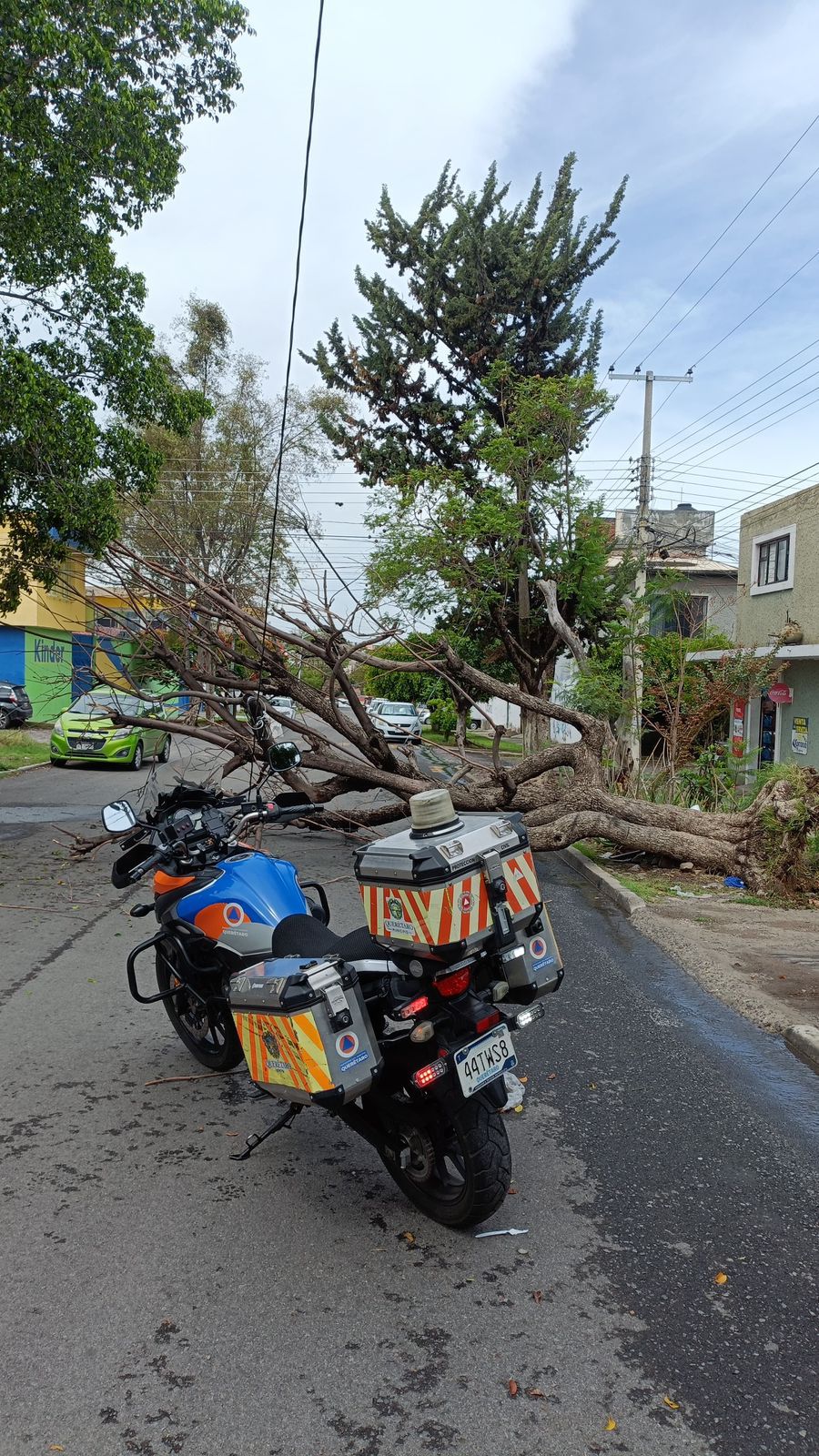 IMG-20250605-WA0012 Imagen de Municipio de Querétaro atiende afectaciones por lluvias 6