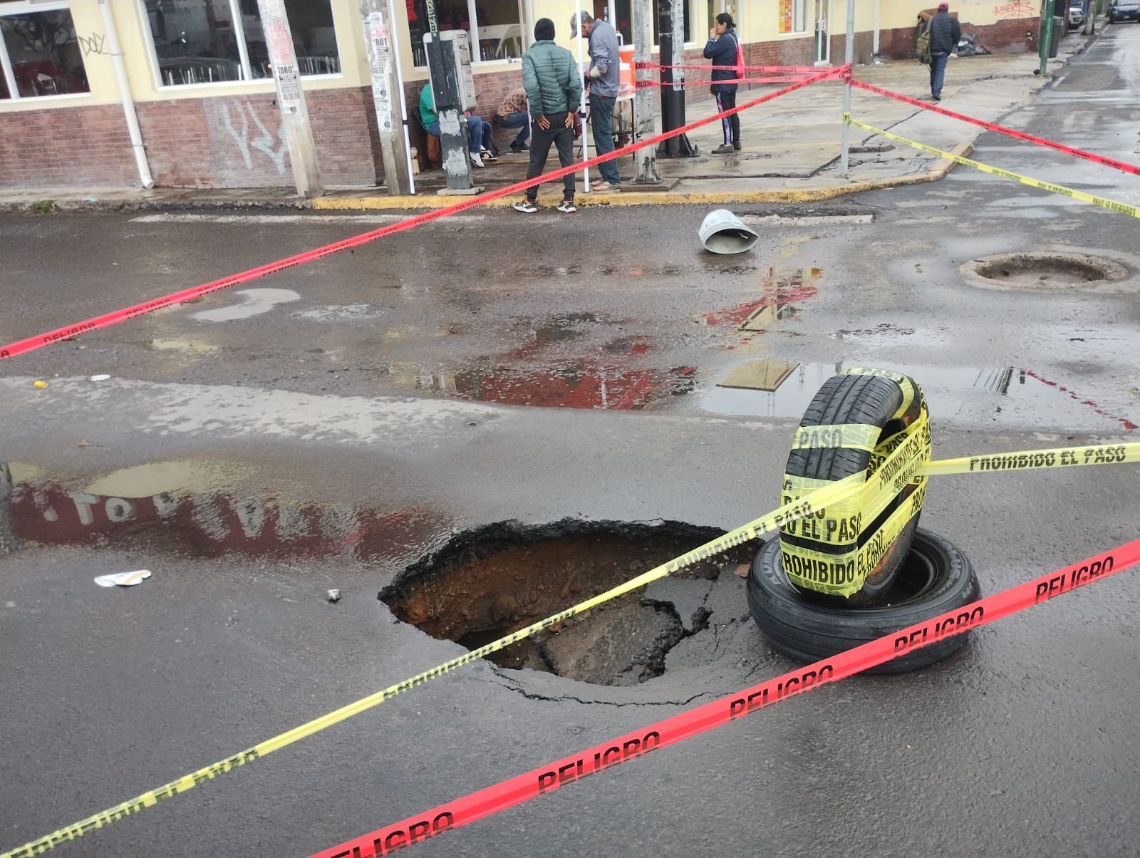 IMG-20250605-WA0015 Imagen de Municipio de Querétaro atiende afectaciones por lluvias 3