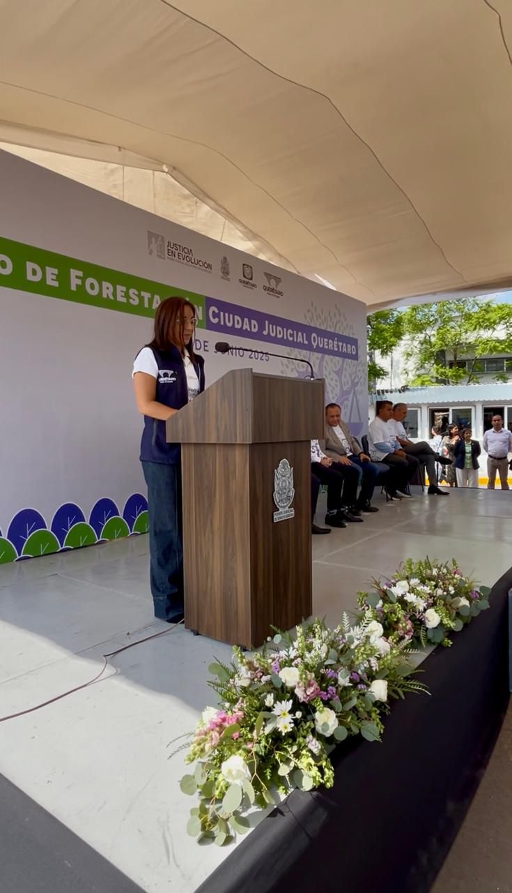 Imagen de Municipio de Querétaro realiza reforestación en la Ciudad Judicial Querétaro 18