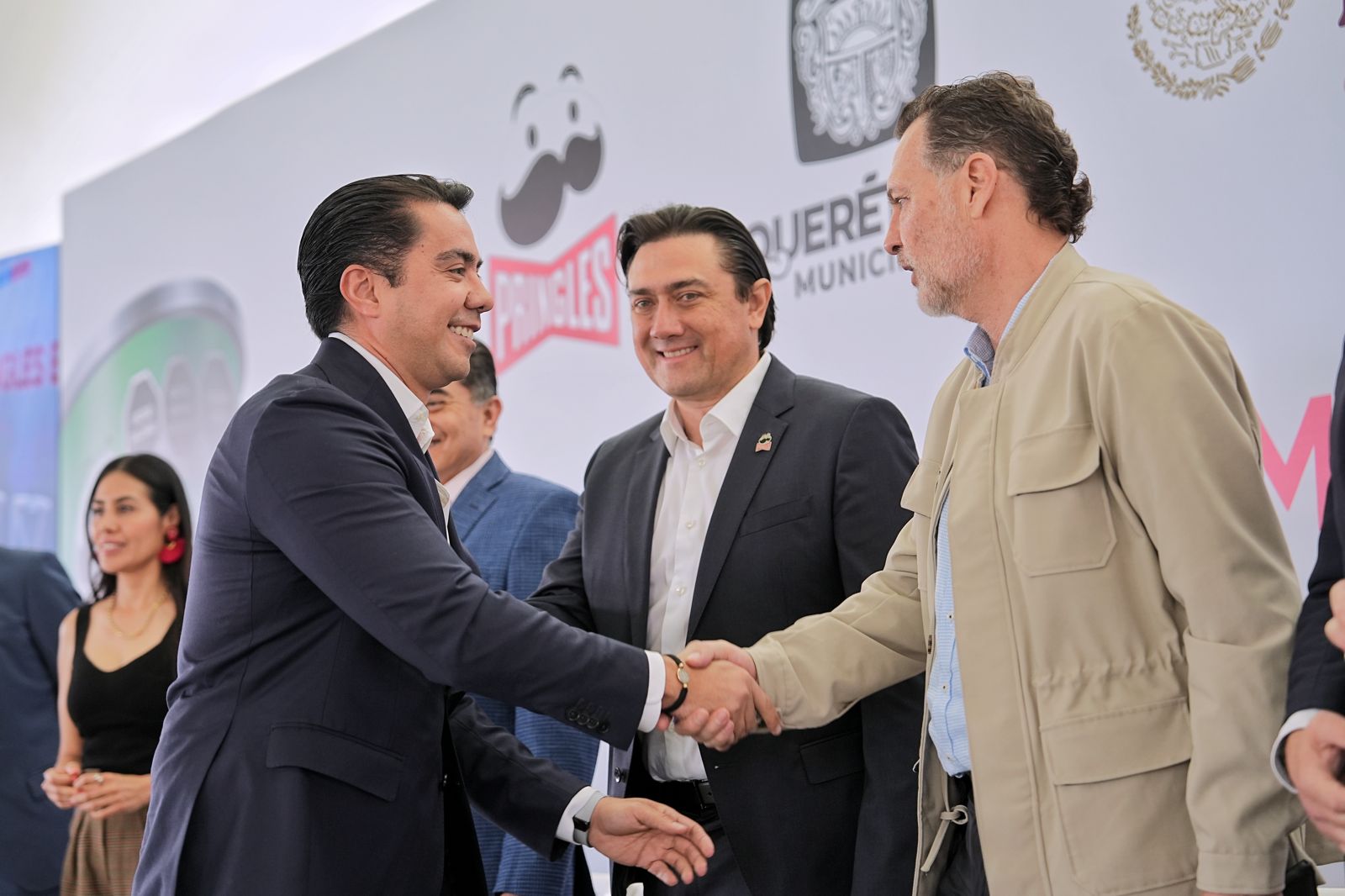Imagen de Inauguran Mauricio Kuri y Felifer Macías nueva planta Pringles 8