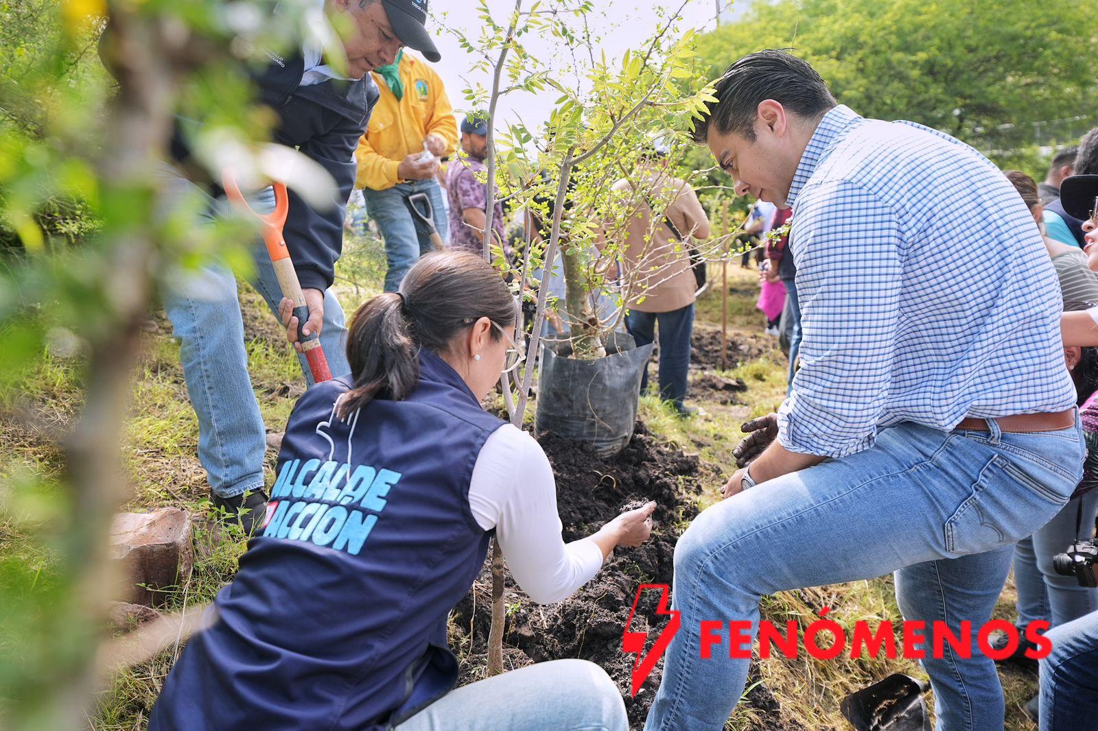 Participa Felifer Macías en la jornada Reverdecer Querétaro