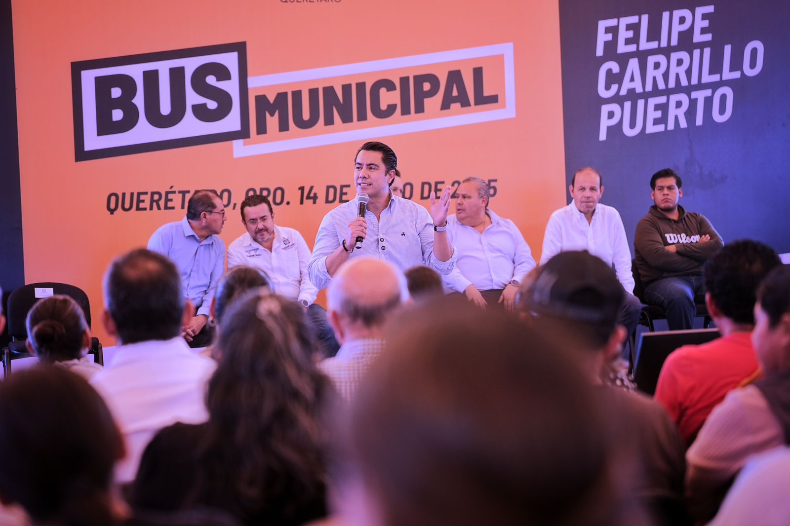 Imagen de Amplia Felifer Macías transporte comunitario gratuito en Felipe Carrillo Puerto para miles de familias 12
