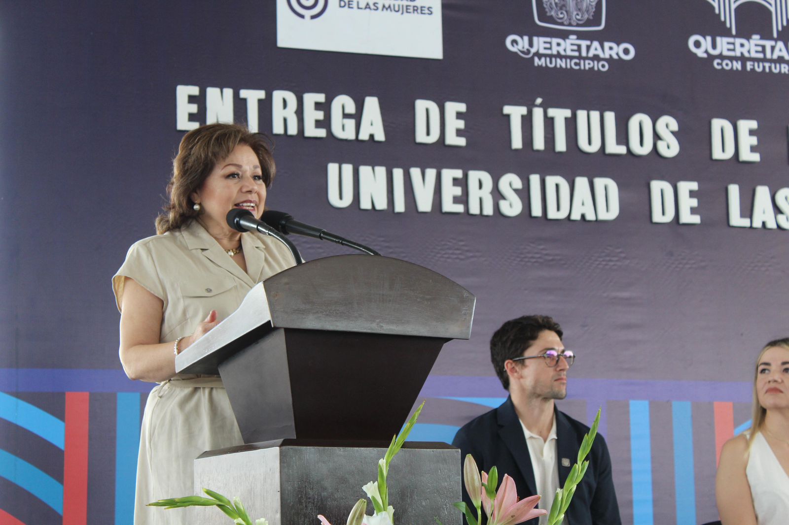 Imagen de DIF Municipal y Secretaría de la Mujer celebran entrega de títulos de maestría en la Universidad de las Mujeres 2