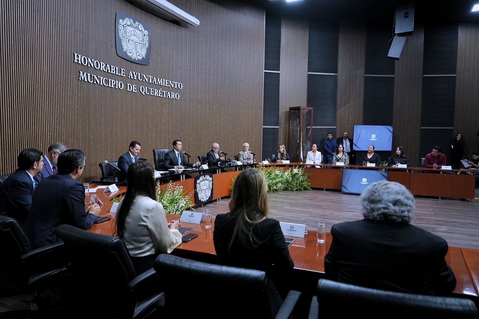 Imagen de Entrega Ayuntamiento de Querétaro preseas y homenaje póstumo a queretanas y queretanos comprometidos con la sociedad 9