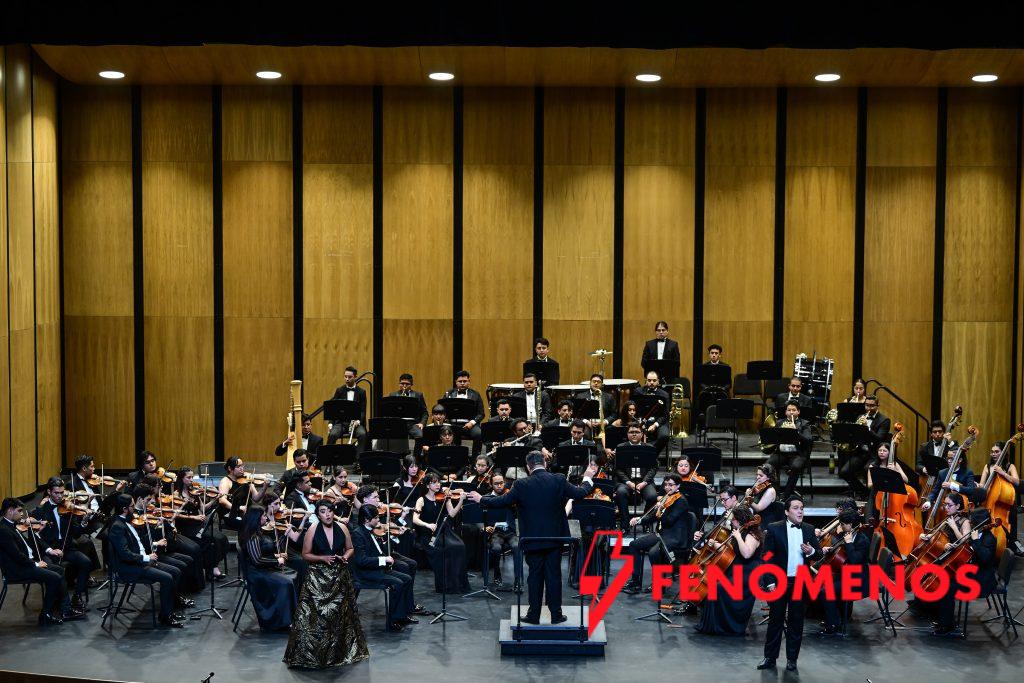 La Secretaría de Cultura celebra los 20 años de trayectoria de la Orquesta Silvestre Revueltas con un concierto en el Teatro del Bicentenario La Secretaría de Cultura celebra los 20 años de trayectoria de la Orquesta Silvestre Revueltas con un concierto en el Teatro del Bicentenario