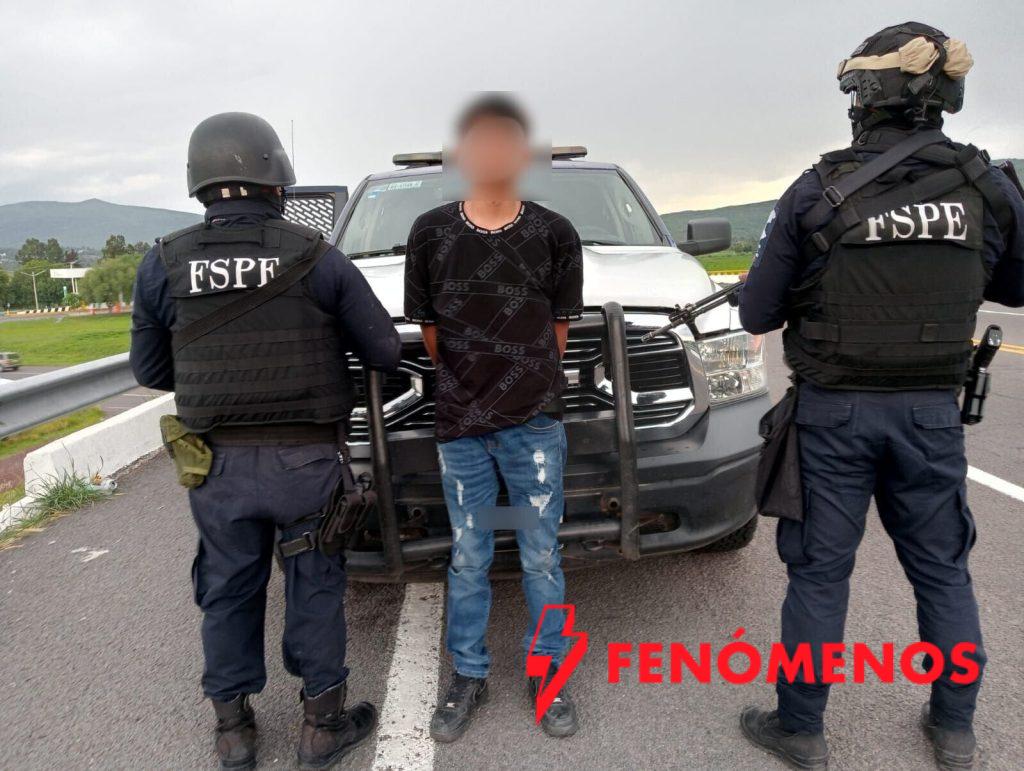 Proteger la juventud de Guanajuato, una prioridad: la Secretaría de Seguridad y Paz detiene a joven con 95 cartuchos útiles Proteger la juventud de Guanajuato, una prioridad: la Secretaría de Seguridad y Paz detiene a joven con 95 cartuchos útiles