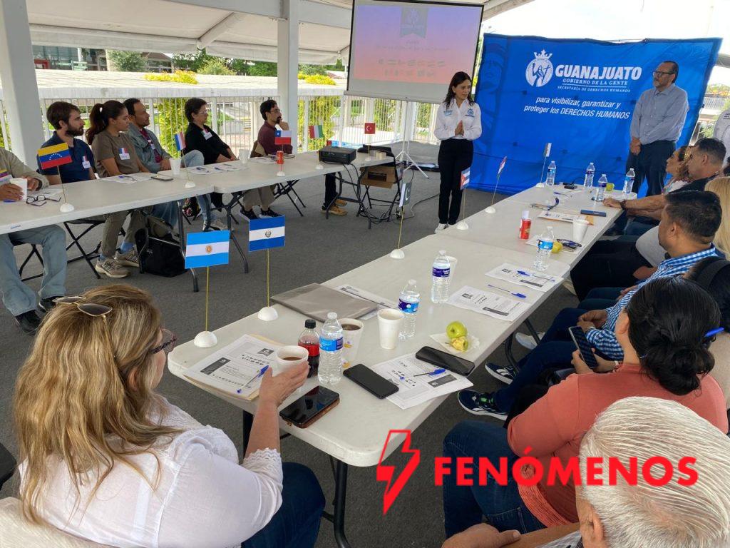 Impulsa Gobierno de la Gente a comunidades extranjeras en la Feria de Verano de León Impulsa Gobierno de la Gente a comunidades extranjeras en la Feria de Verano de León