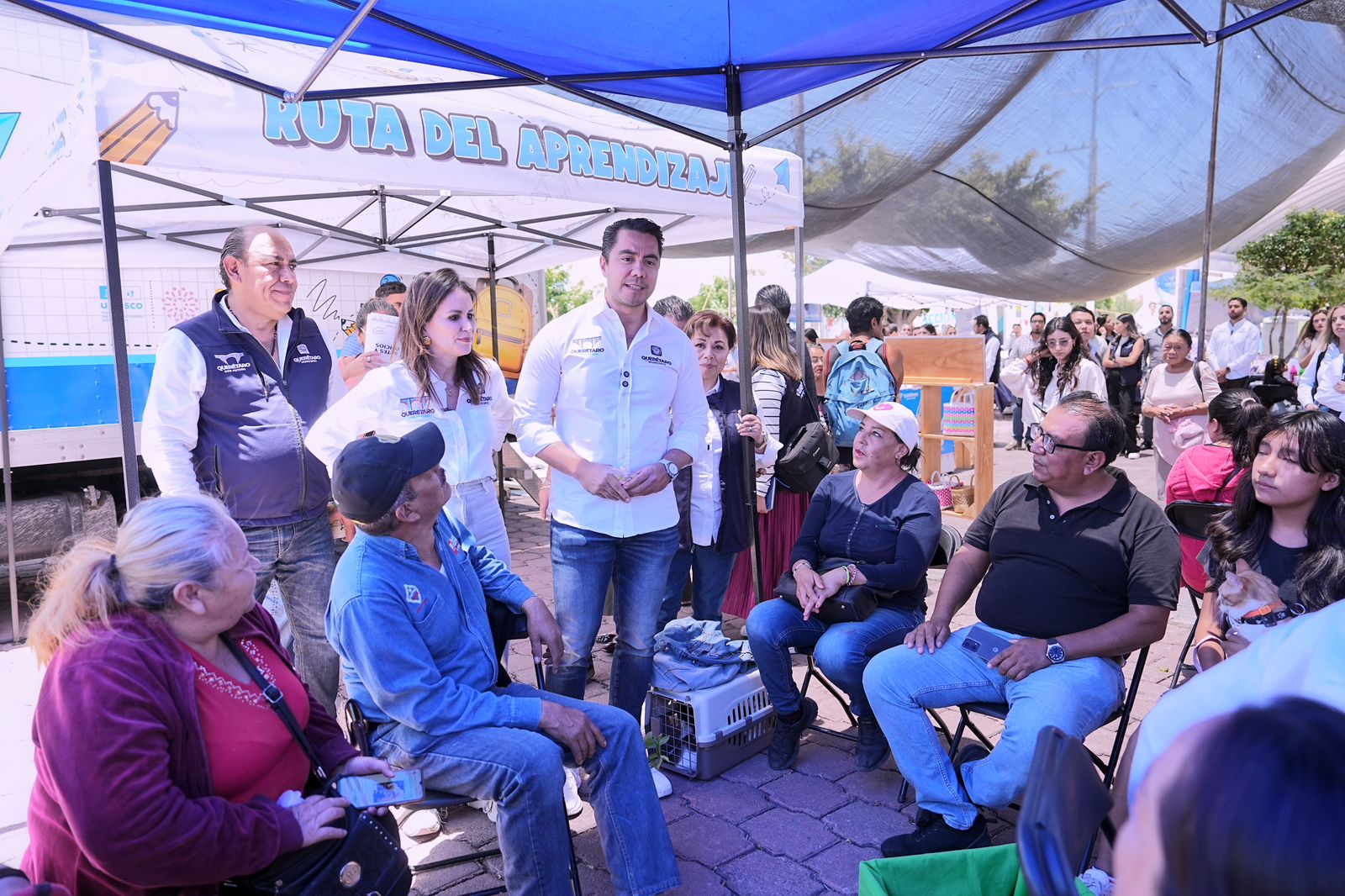Imagen de Encabeza Felifer Macías Jornada de Alcalde en Acción 10