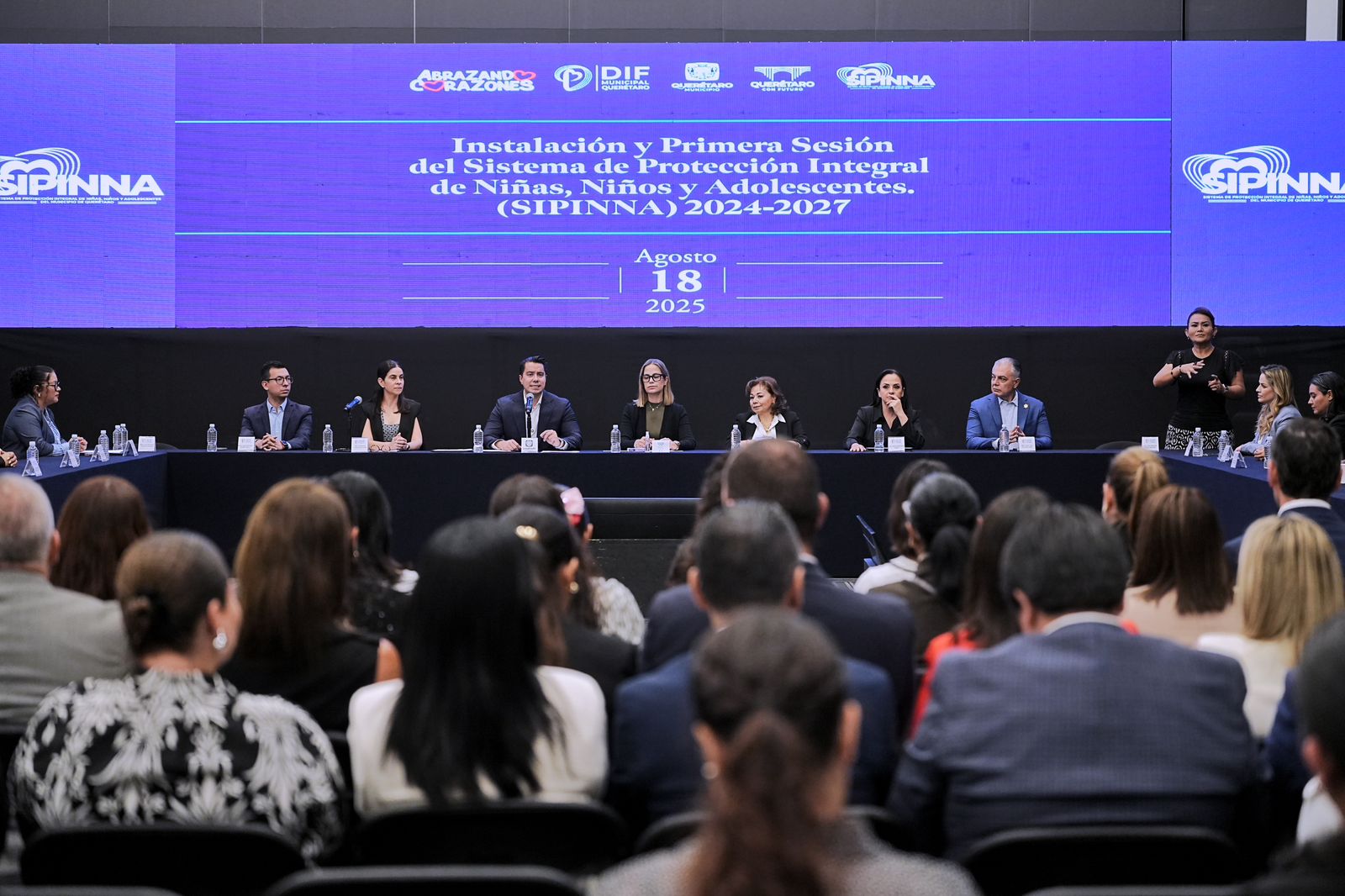 Imagen de Asiste Felifer Macías a la instalación y primera sesión de del Sistema de Protección Integral de Niñas, Niños y Adolescentes del Municipio de Querétaro (SIPINNA) 2024-2025 7
