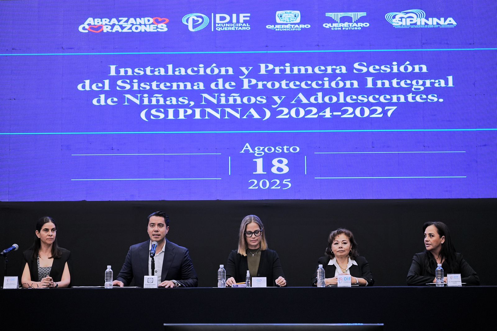 Imagen de Asiste Felifer Macías a la instalación y primera sesión de del Sistema de Protección Integral de Niñas, Niños y Adolescentes del Municipio de Querétaro (SIPINNA) 2024-2025 2