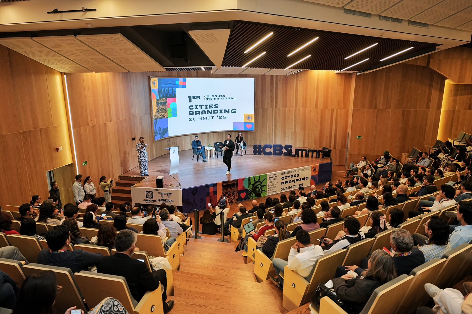 Imagen de Presenta Felifer Macías “Querétaro La Capital” y refuerza el liderazgo de la ciudad como modelo nacional 2