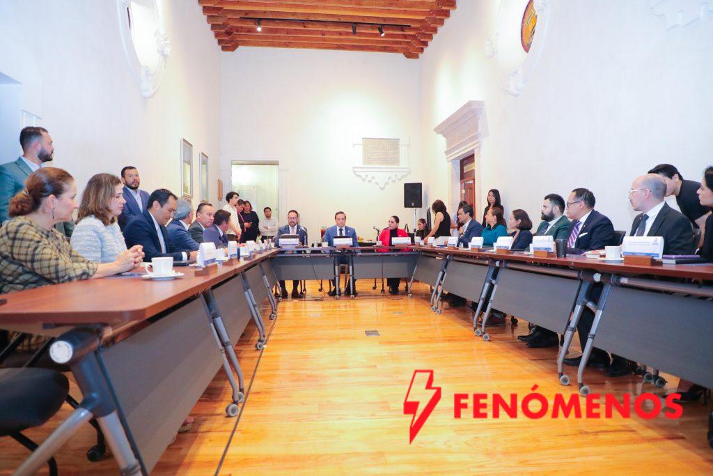 Brindar servicios de alta calidad y cobertura al alcance de las familias, prioridad del Gobierno de la Gente en la función notarial