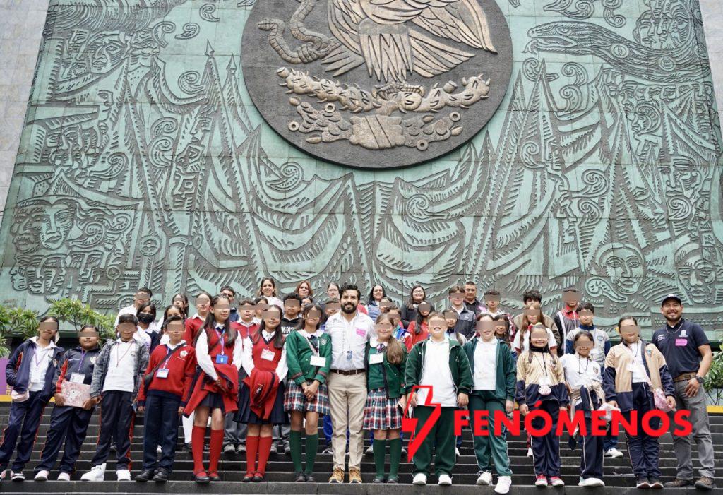 Estudiantes guanajuatenses viven experiencia cívica en el Congreso de la Unión