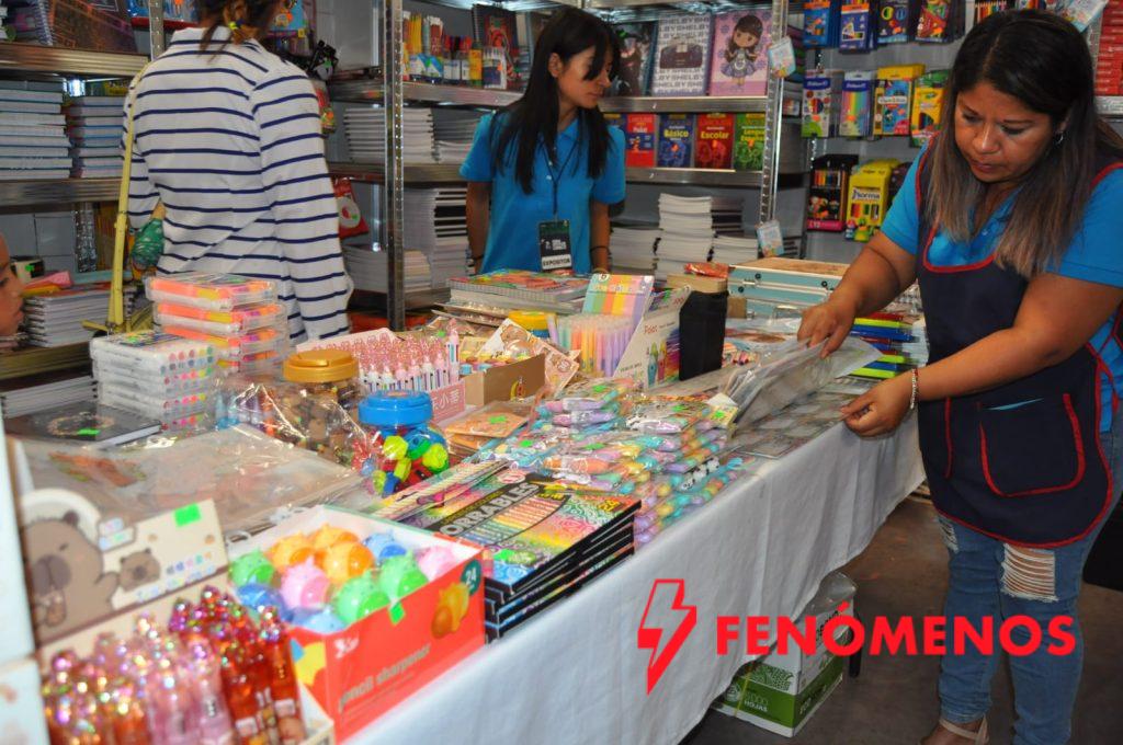 FERIA ESCOLAR Y DE SERVICIOS SE CONVIERTE EN UN PUNTO DE ENCUENTRO EMBLEMÁTICO PARA LEÓN. FERIA ESCOLAR Y DE SERVICIOS SE CONVIERTE EN UN PUNTO DE ENCUENTRO EMBLEMÁTICO PARA LEÓN.
