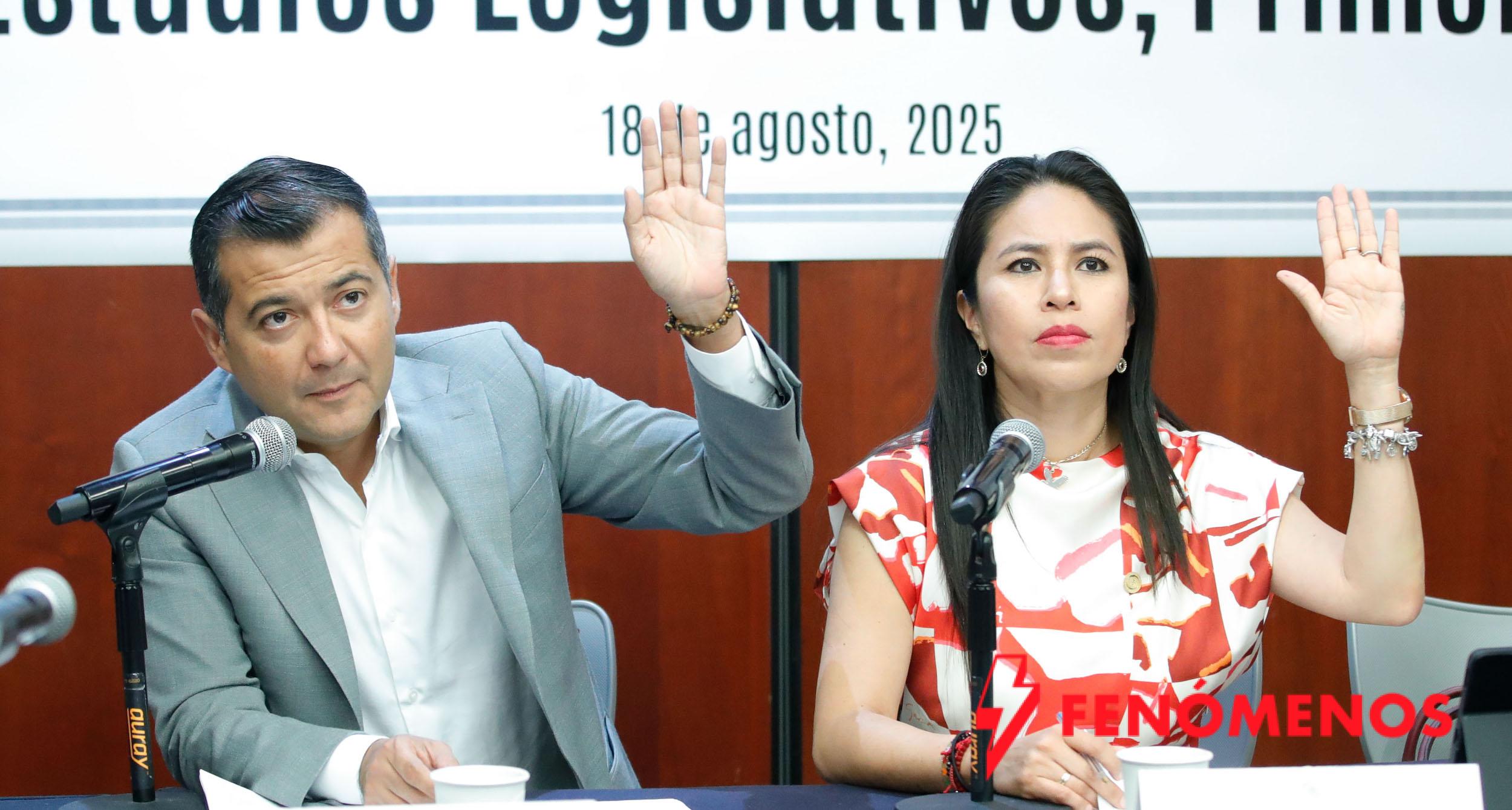 Avala Comisión de Estudios Legislativas Primera dictamen para conmemorar “Día del Bolero Mexicano”