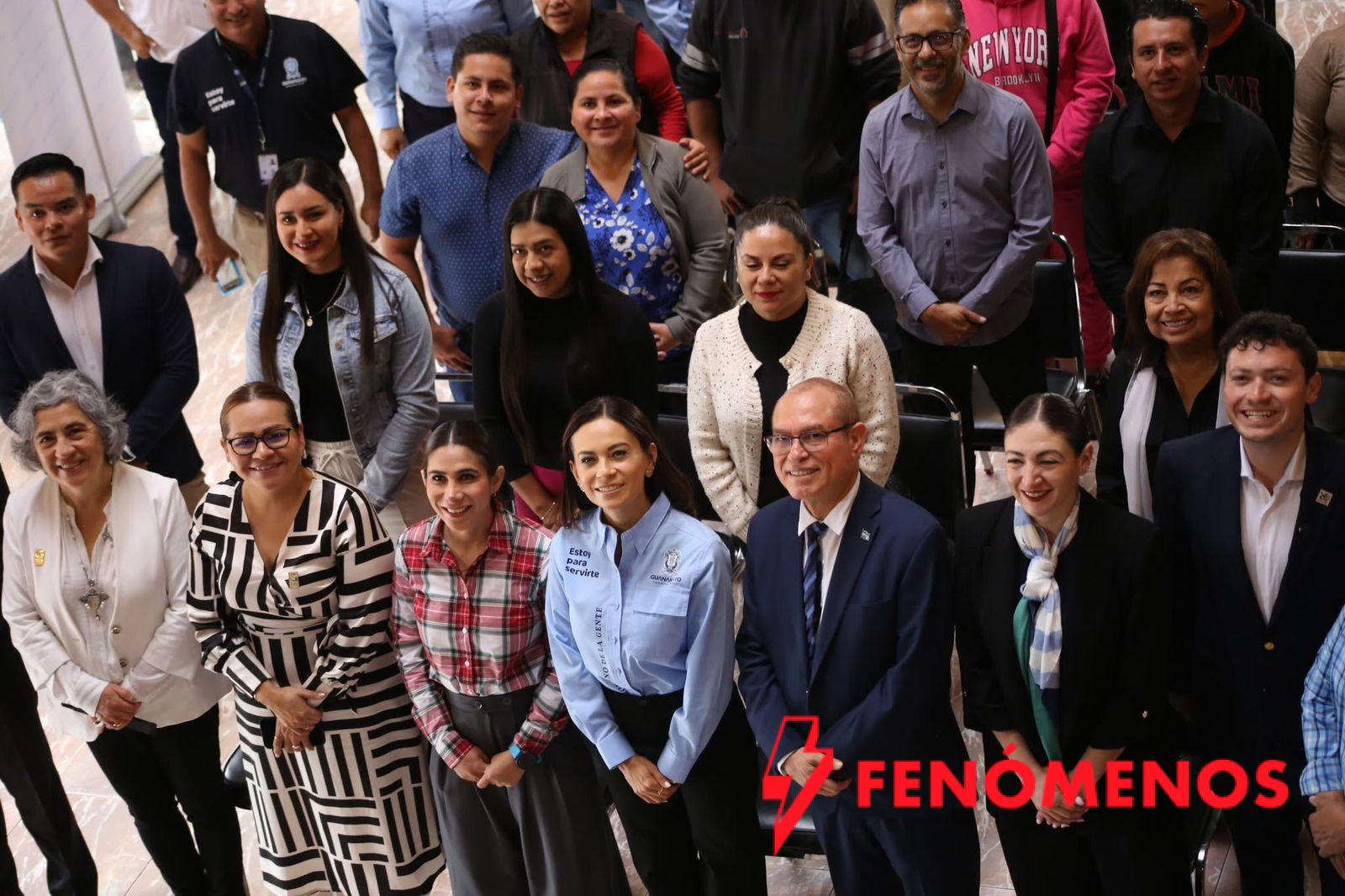 Realizan Consulado Móvil en Guanajuato para salvadoreños Realizan Consulado Móvil en Guanajuato para salvadoreños